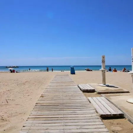 Sleeps 5 With Pool Air Con And Wifi * Calpe