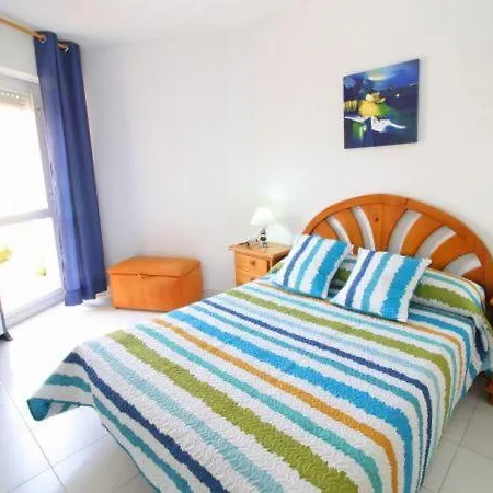 Sleeps 5 With Pool Air Con And Wifi * Calpe